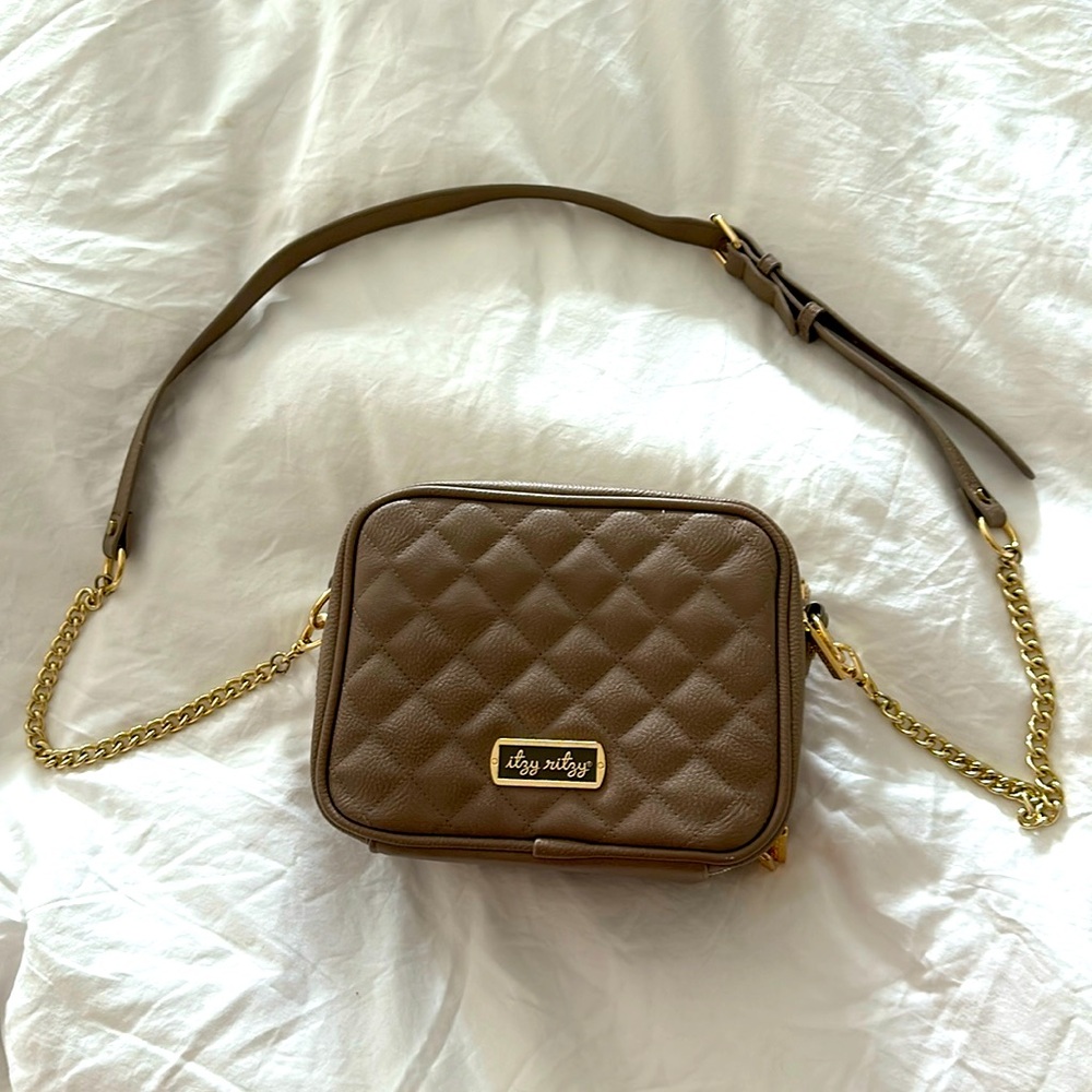 Itzy Ritzy Crossbody quilted diaper bag